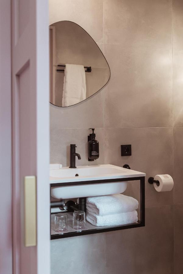 Boutique Hotel Restaurant Bal Echteld Екстериор снимка