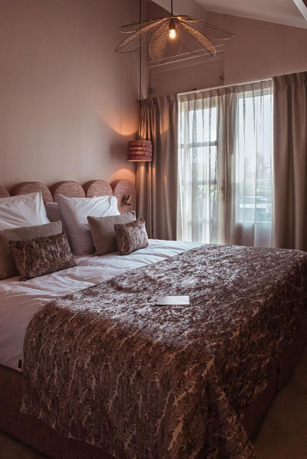 Boutique Hotel Restaurant Bal Echteld Екстериор снимка